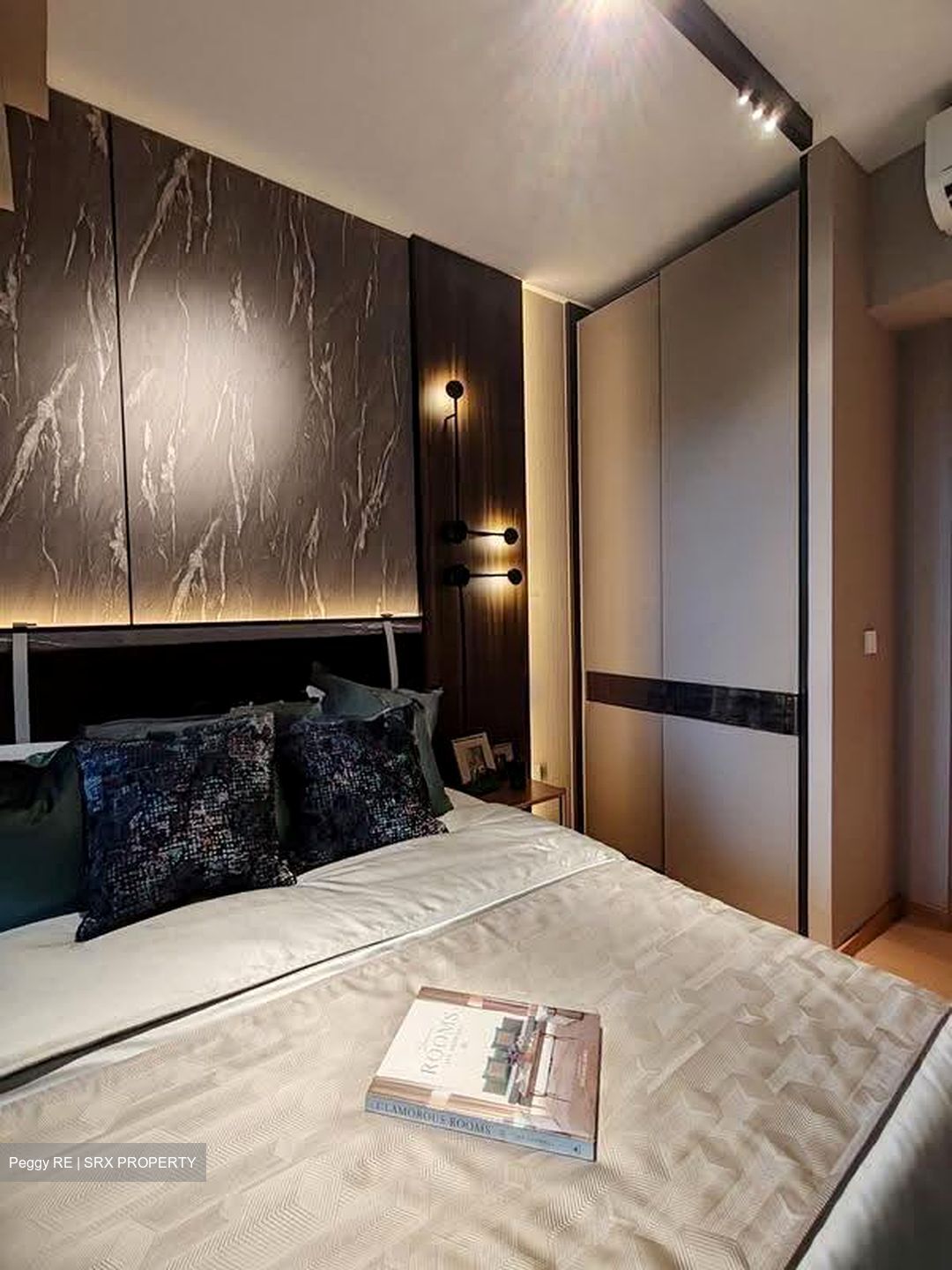 Kassia (D17), Condominium #614733021